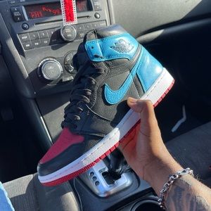 WMNS AIR JORDAN 1 HIGH OG